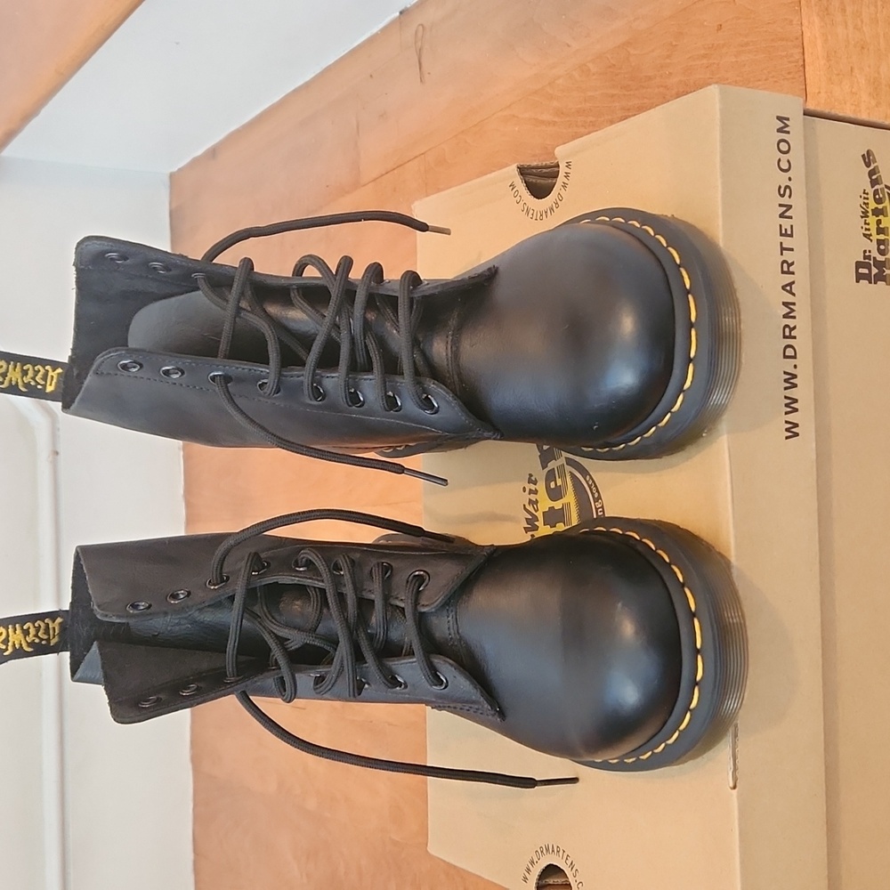 Dr. Martens Airwalk Boots